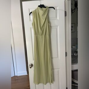 Elegant Green Maxi Dress